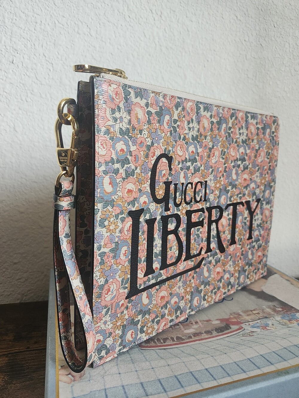 Gucci Liberty Floral Clutch Wrist Strap Gold Hardware Multicolor - Picture 2 of 11